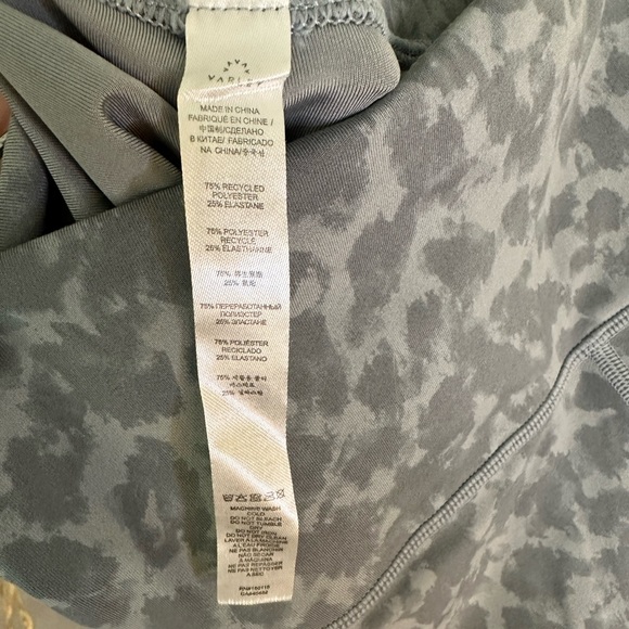 Varley Let’s Move Set Small - Picture 4 of 6